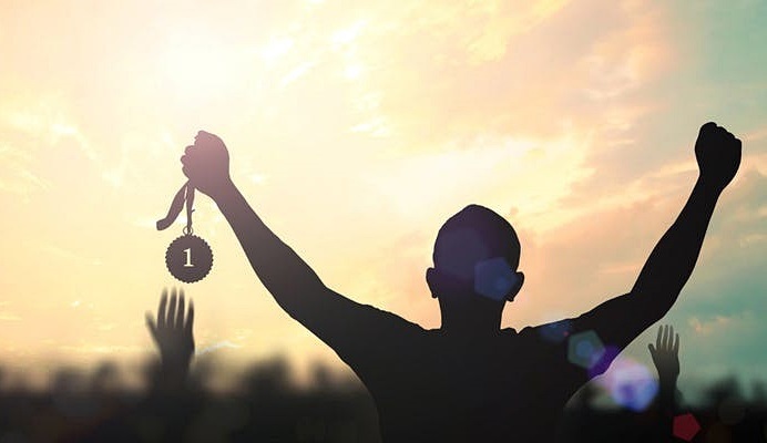 Reyting: Çukur zirveyi kimselere kaptırmıyor!