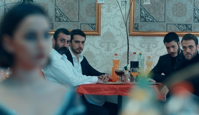 Çukur dizisinden yeni ön izleme sahnesi yayınlandı!