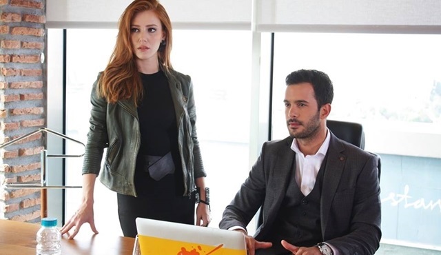 Kiralık Aşk: Things get hot with Ömer and Defne