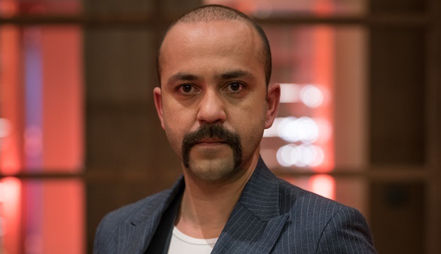 Ferhat ile Şirin dizisinin kadrosuna Sarp Akkaya katıldı!