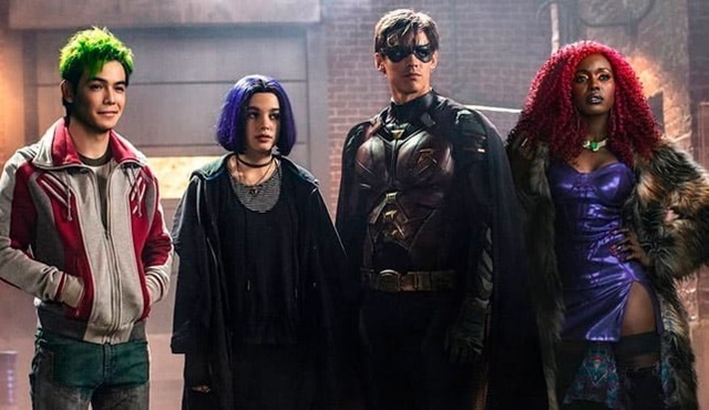 DC Evreni'nden yeni kahramanlar: Titans 11 Ocak'ta Netflix'te!