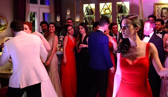 Kalbim Yangın Yeri: Leyla's story begins this Saturday on Fox!