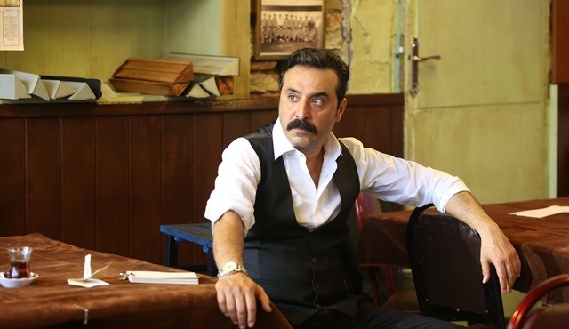 Çukur dizisinin kadrosuna Mustafa Üstündağ dahil oldu!