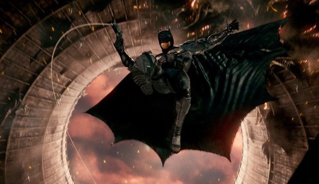 Zack Snyder'ın Justice League filminden yeni bir tanıtım videosu geldi