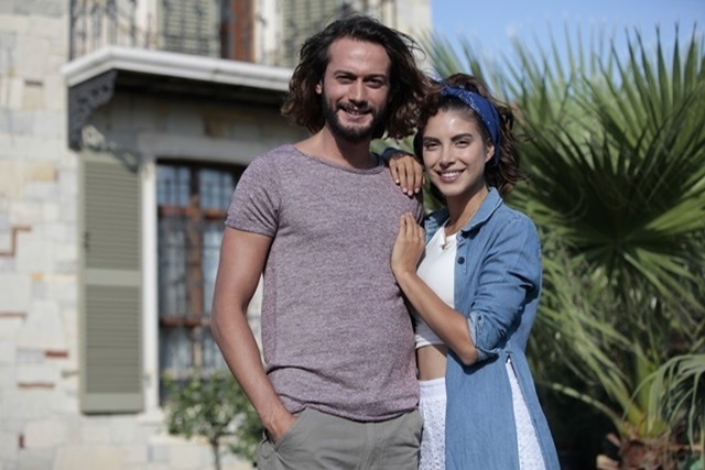 Rüzgarın Kalbi on X: Kemal'in Foça'da kalmasının asıl sebebi Ayla
