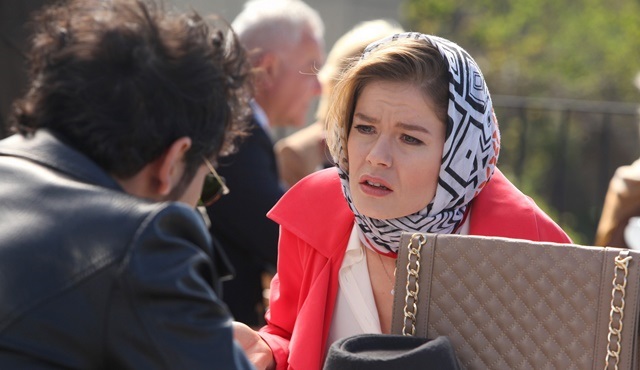 Life Song: Hülya furious with Kerim