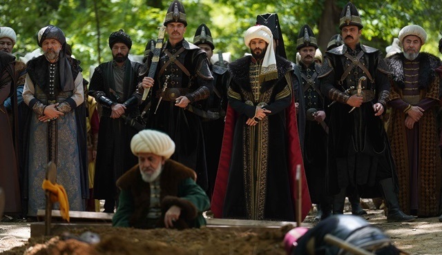 Sarayda yeni nizamlar!