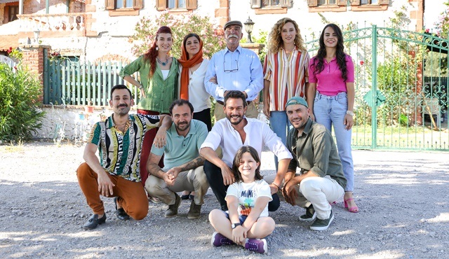 TRT 1’den bayrama özel film geliyor: Hanımağa’nın Gelinleri
