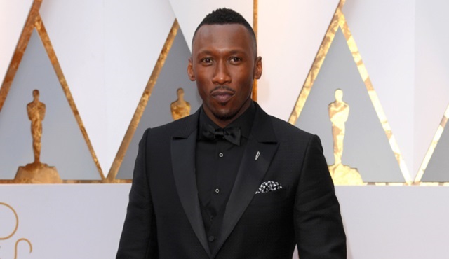 Mahershala Ali, True Detective'in üçüncü sezonu için görüşmelere başladı